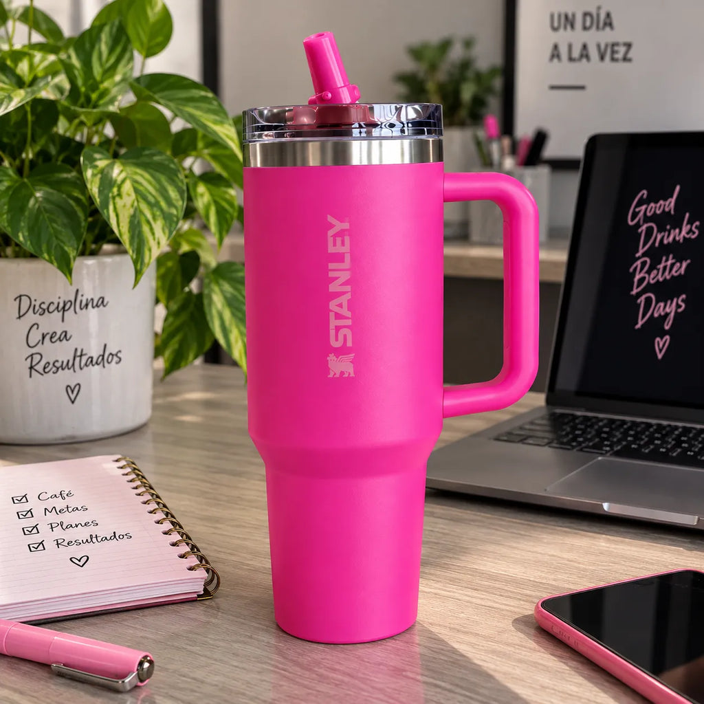 Vaso Térmico Stanley con Asa y Pitillo